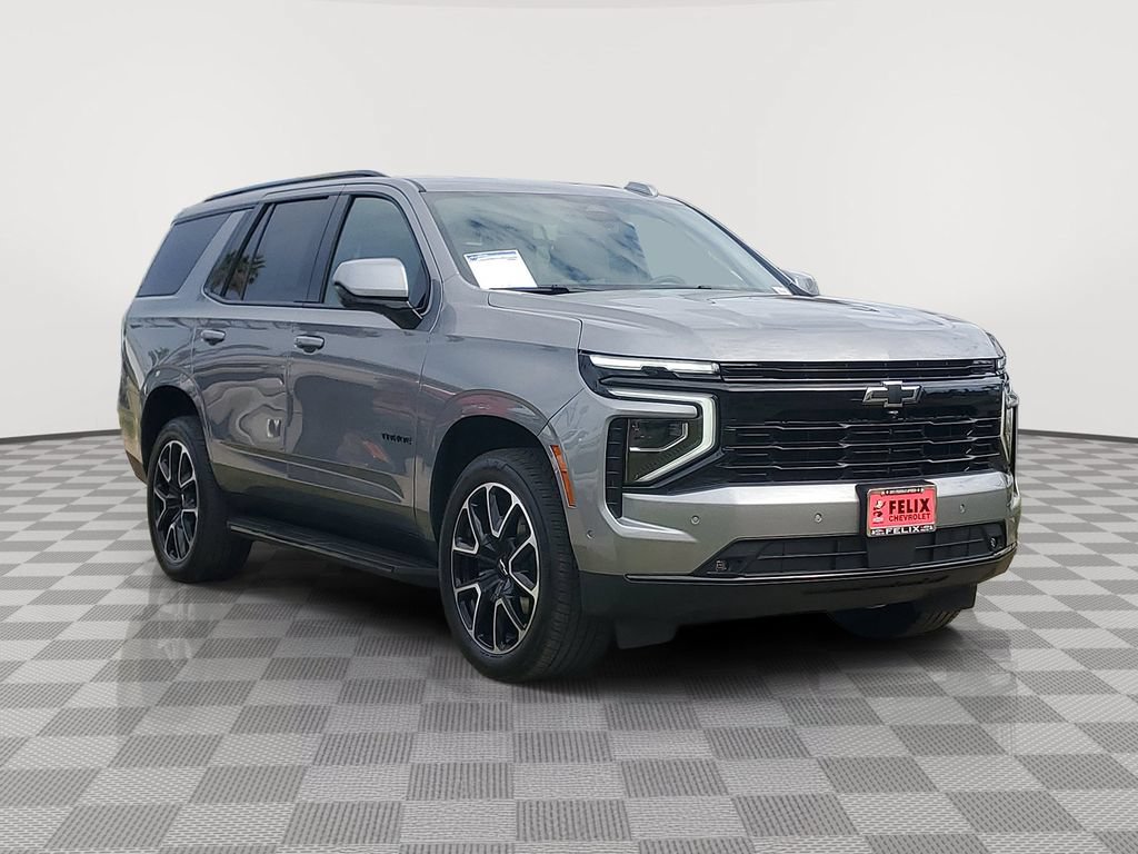 Used 2026 Chevrolet Tahoe RST AWD/4WD image 3