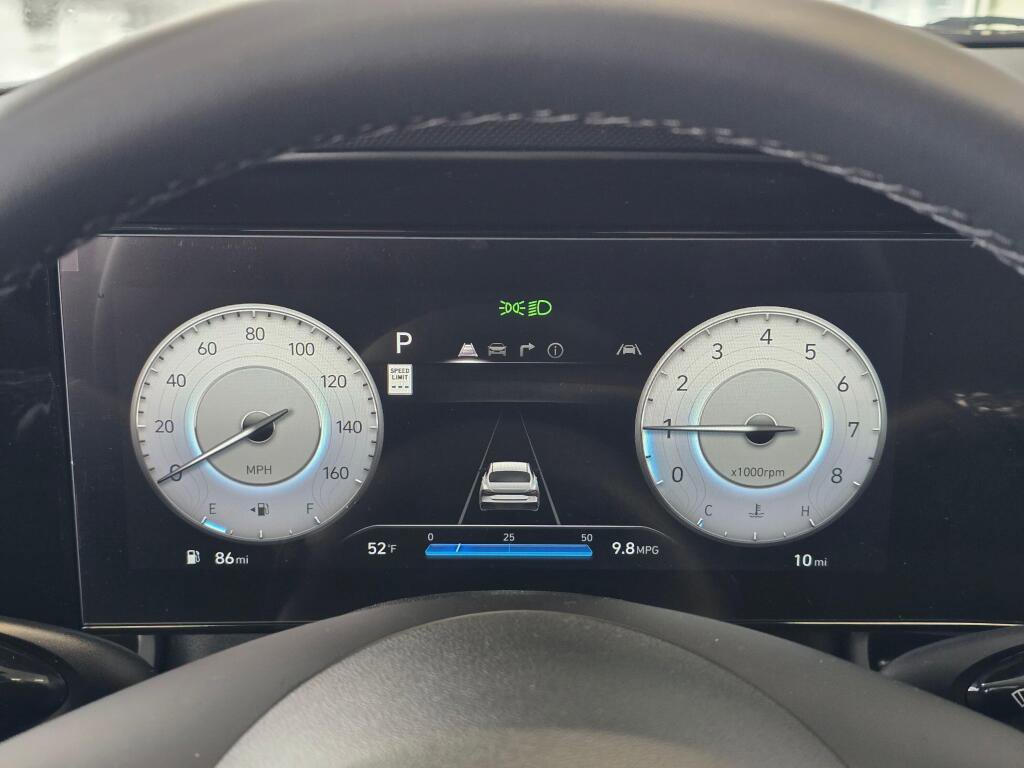 New 2026 Hyundai Elantra Limited image 24