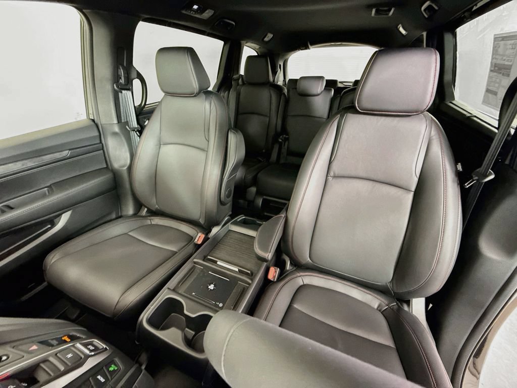 New 2026 Honda Odyssey Sport-L image 11
