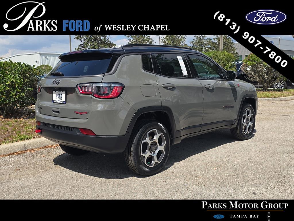 Used 2022 Jeep Compass Trailhawk image 4