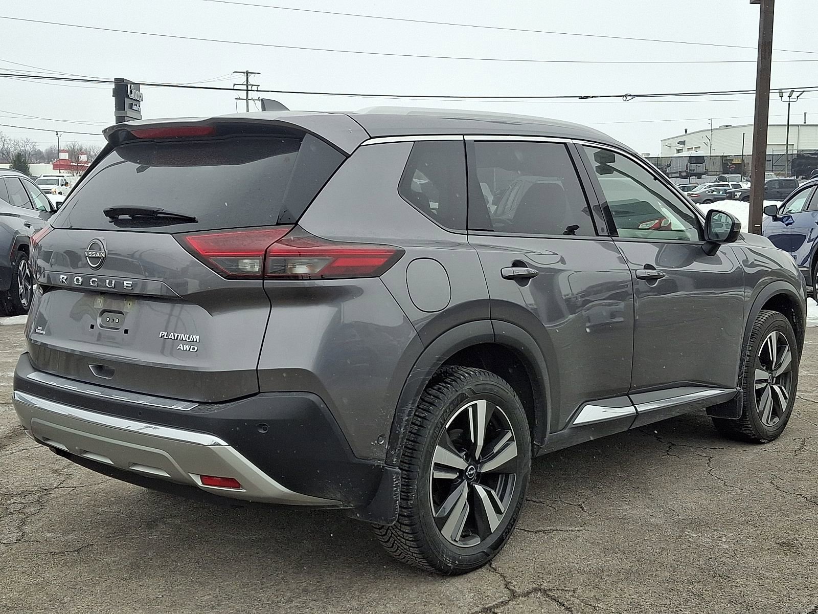 Used 2023 Nissan Rogue Platinum w/ Platinum Premium Package image 6