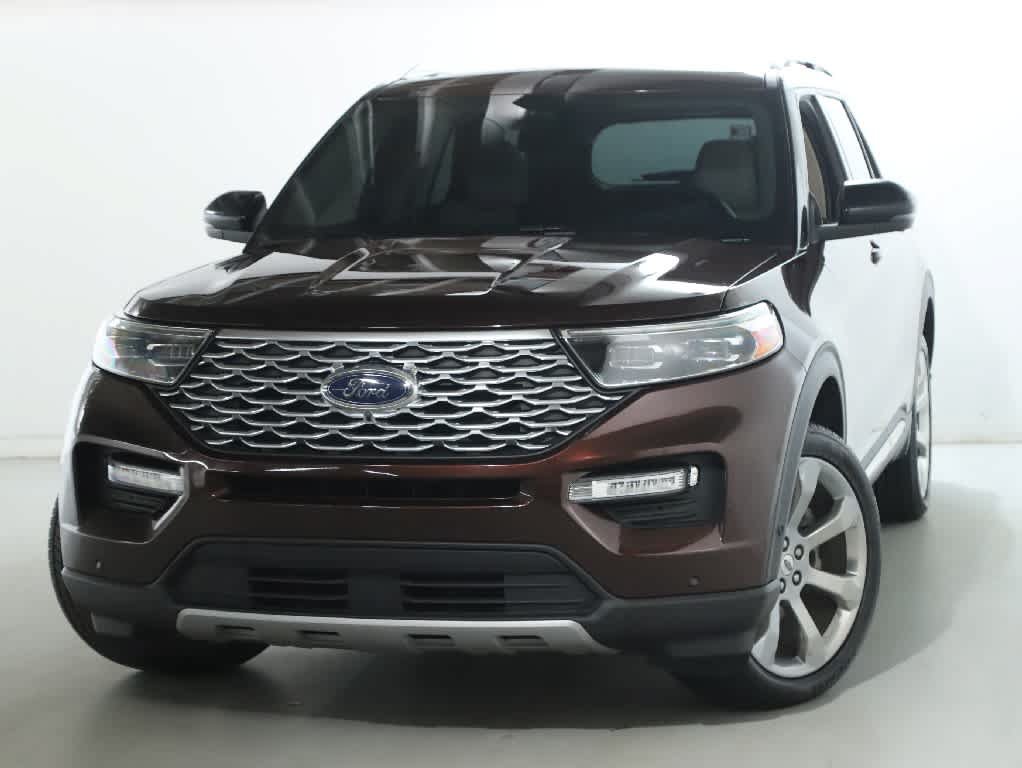 Used 2020 Ford Explorer Platinum w/ Premium Technology Package AWD/4WD image 3