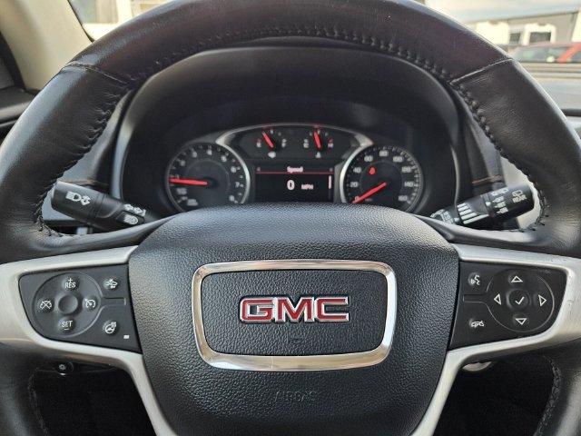 Used 2020 GMC Terrain SLT w/ Preferred Package FWD image 32