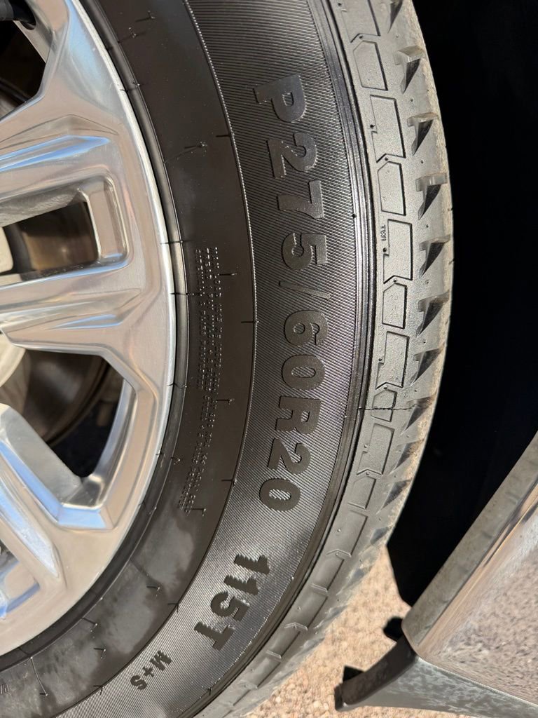 Used 2019 GMC Sierra 1500 SLT AWD/4WD image 12