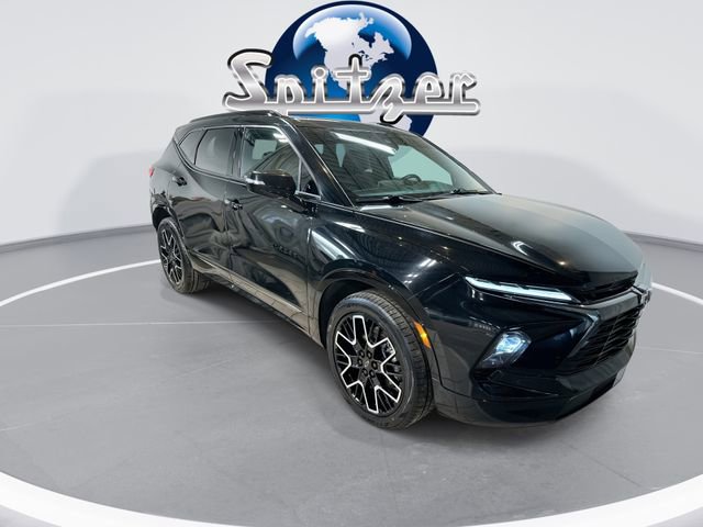 Used 2023 Chevrolet Blazer RS w/ LPO, Floor Liner Package image 2