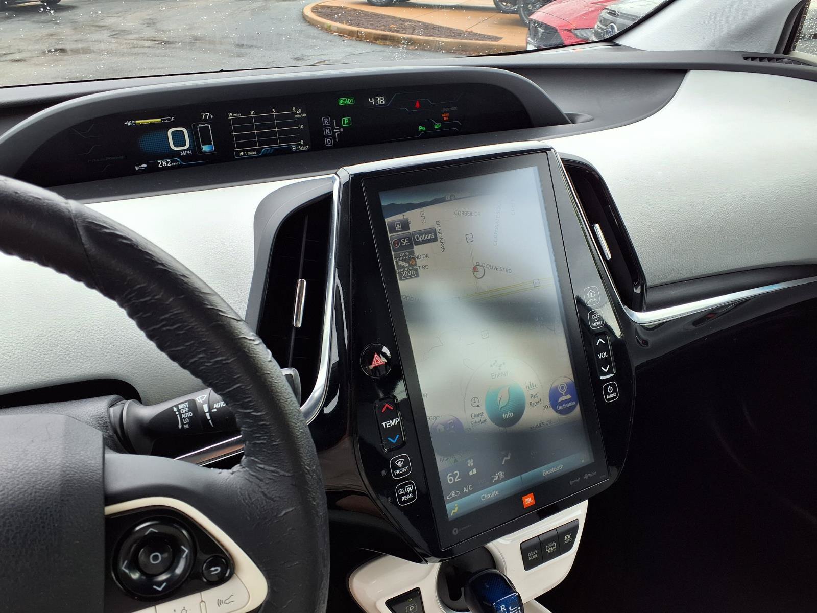 Used 2017 Toyota Prius Prime Advanced w/ Carpet Mat Package FWD image 5