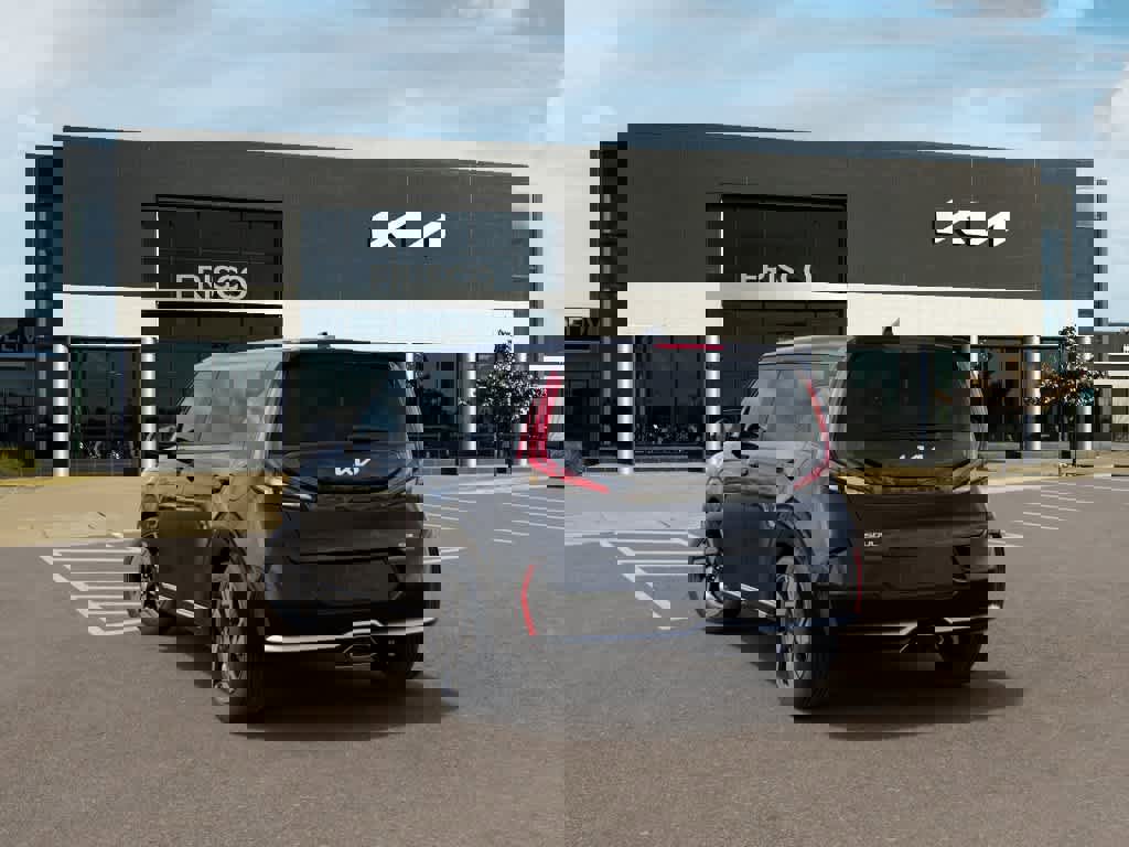 New 2025 Kia Soul GT-Line image 4