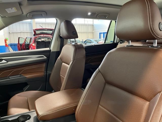 Used 2021 Volkswagen Atlas SE w/ Panoramic Sunroof Package AWD/4WD image 23