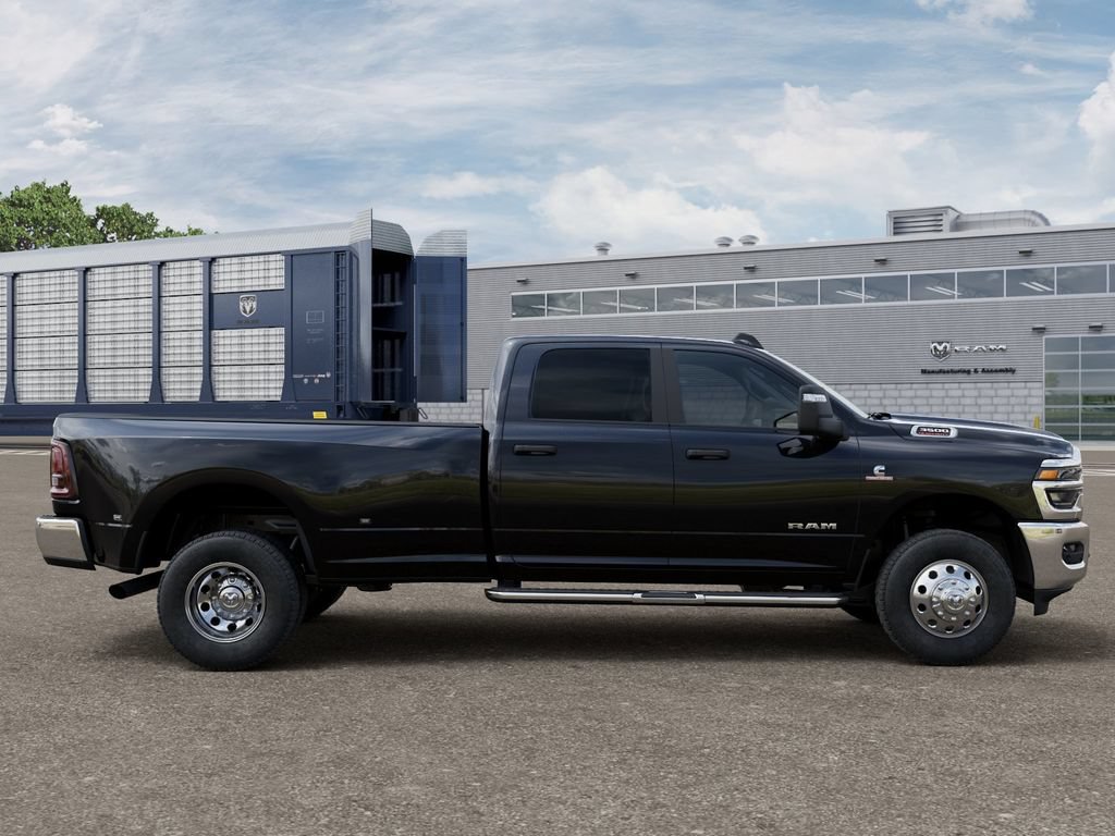 New 2026 RAM 3500 Big Horn w/ Bed Utility Group AWD/4WD image 21