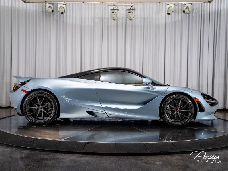 Used 2018 McLaren 720S Luxury RWD image 22