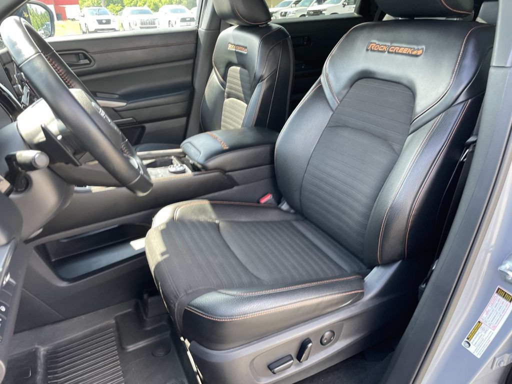 Used 2023 Nissan Pathfinder Rock Creek AWD/4WD image 23