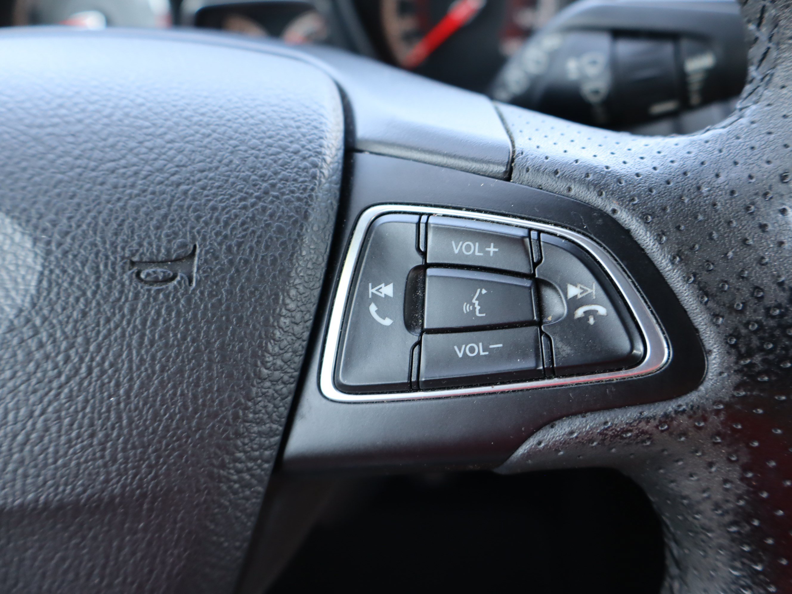 Used 2017 Ford Focus ST FWD image 20