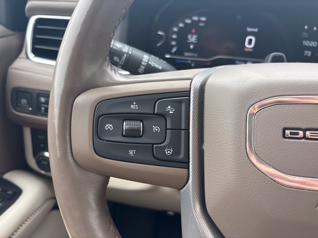 Used 2023 GMC Yukon Denali w/ Advanced Technology Package AWD/4WD image 34