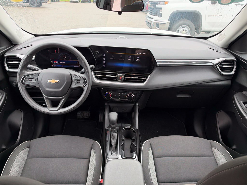 Certified 2024 Chevrolet TrailBlazer LT FWD image 34