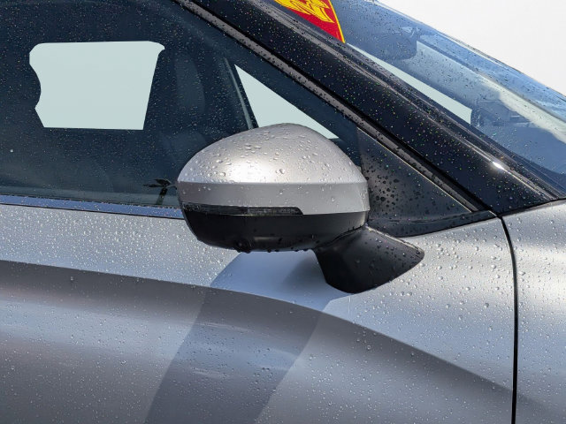 Used 2025 Mitsubishi Outlander SEL FWD image 11