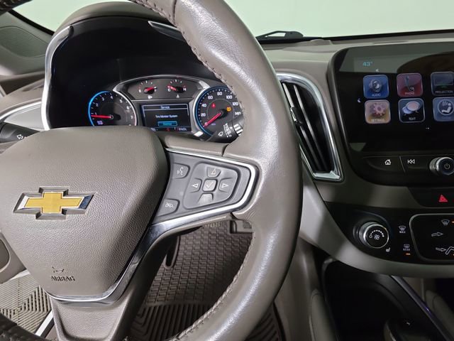 Used 2018 Chevrolet Malibu LT w/ Leather Package image 28