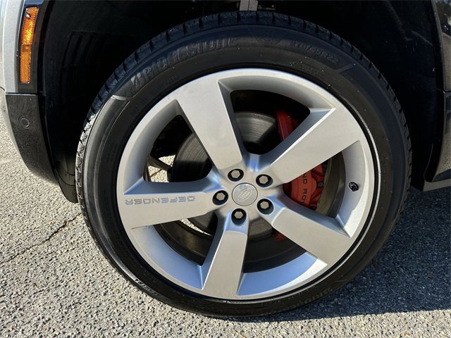 Used 2021 Land Rover Defender 90 X image 10