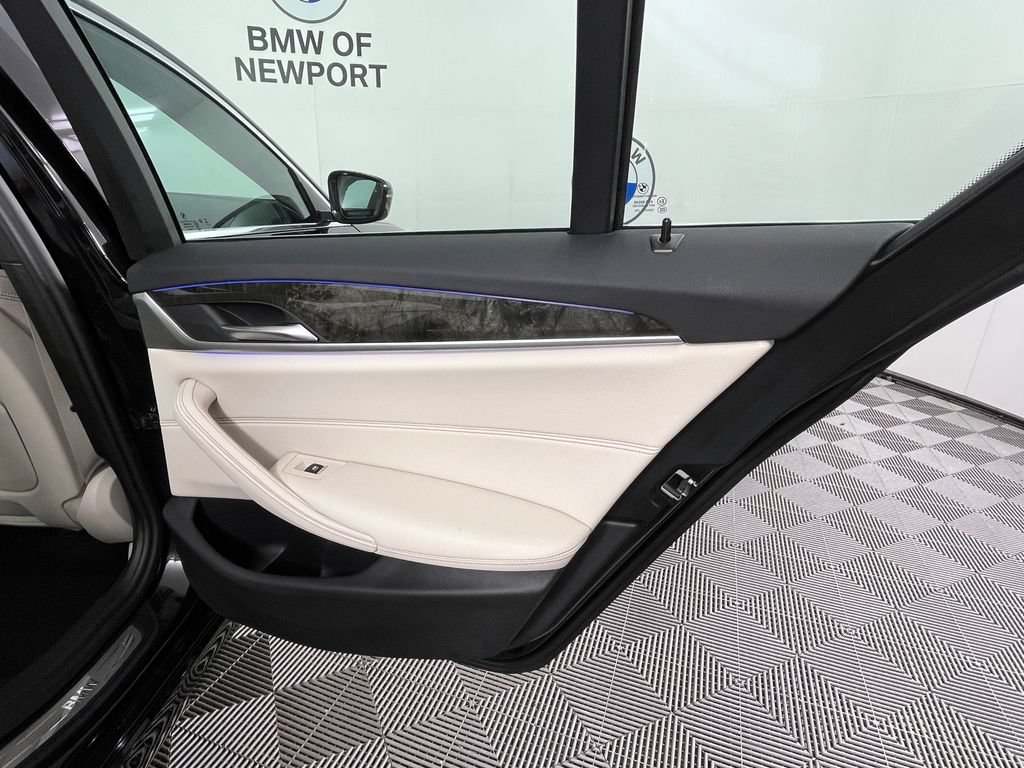 Used 2023 BMW 530i xDrive w/ Convenience Package AWD/4WD image 25