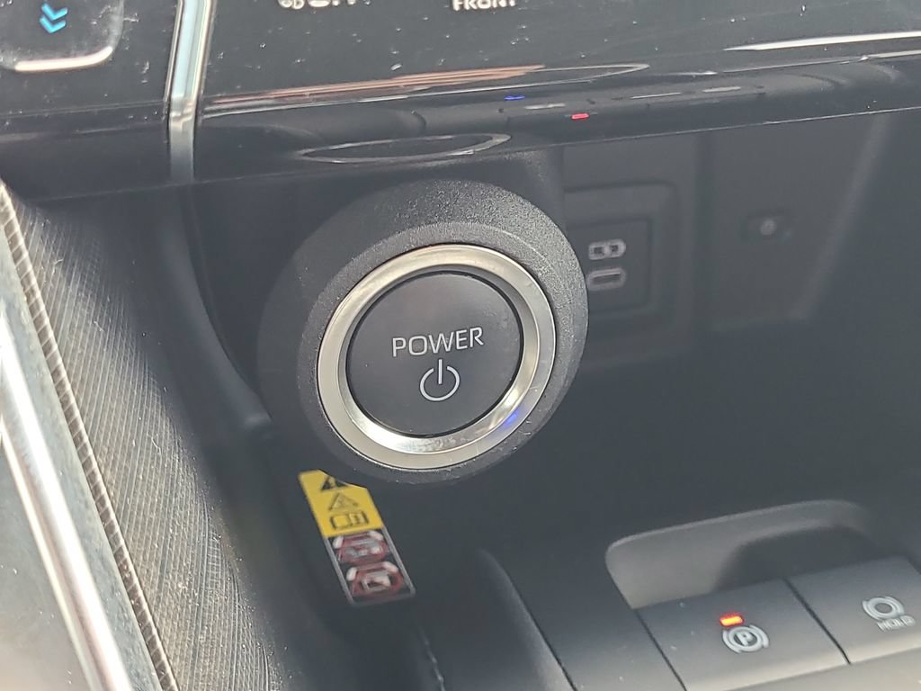Certified 2024 Toyota Venza Limited AWD/4WD image 22
