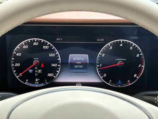 Used 2018 Mercedes-Benz E 400 4MATIC Wagon image 33