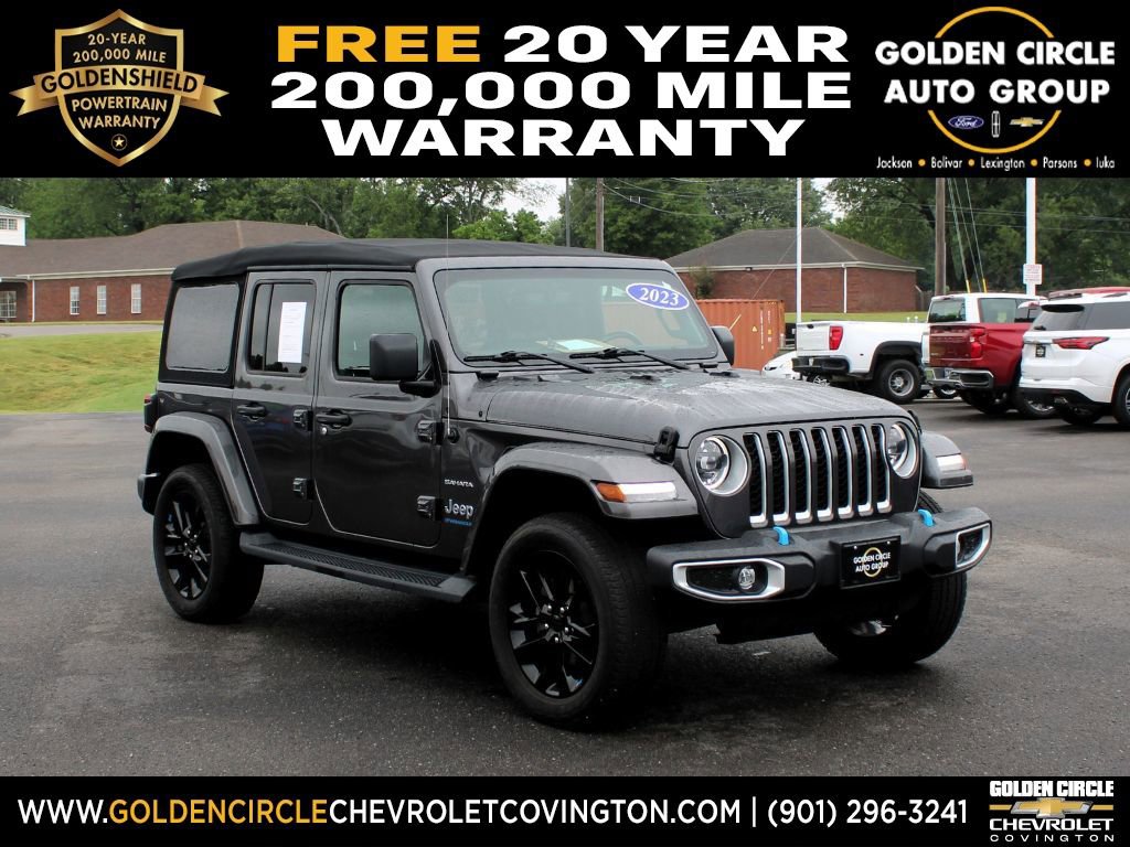 Used 2023 Jeep Wrangler Unlimited Sahara w/ Cold Weather Group AWD/4WD image 1