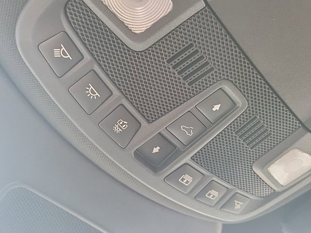 Used 2019 Lincoln Nautilus Reserve image 25