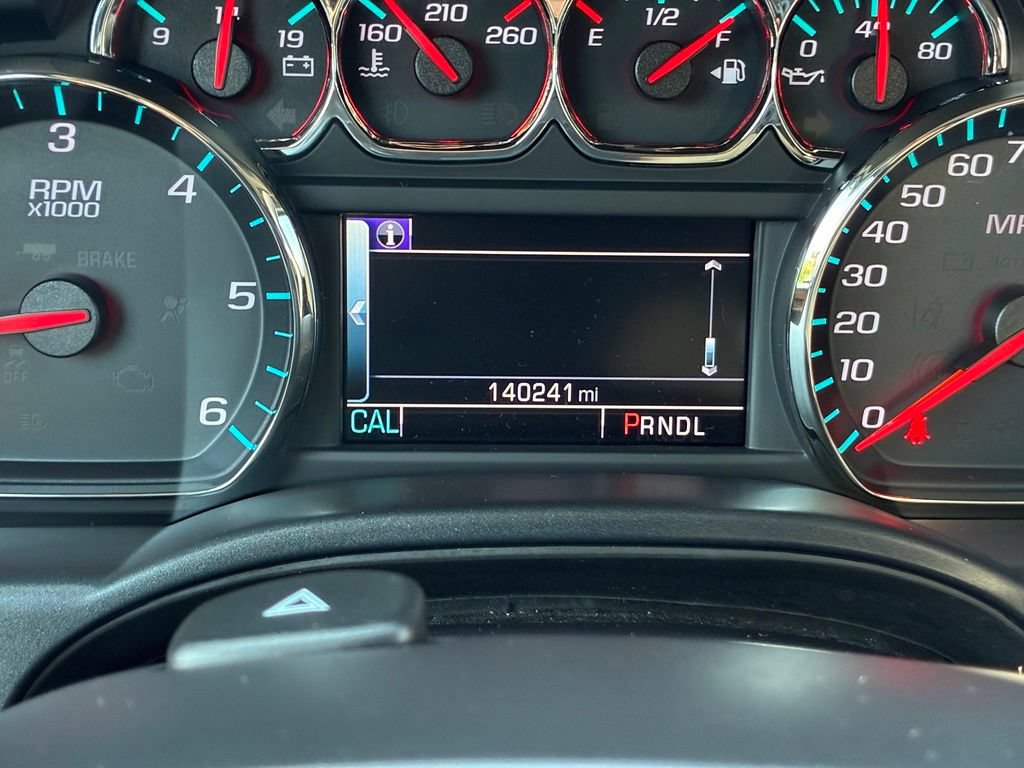 Used 2017 Chevrolet Silverado 1500 LT w/ All Star Edition AWD/4WD image 35