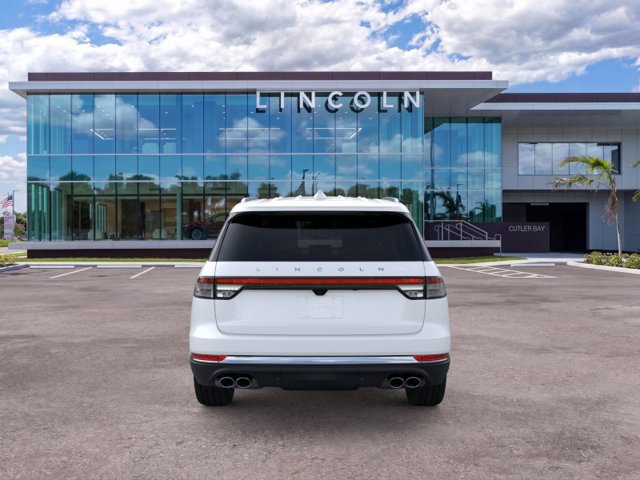 New 2026 Lincoln Aviator 2WD image 5