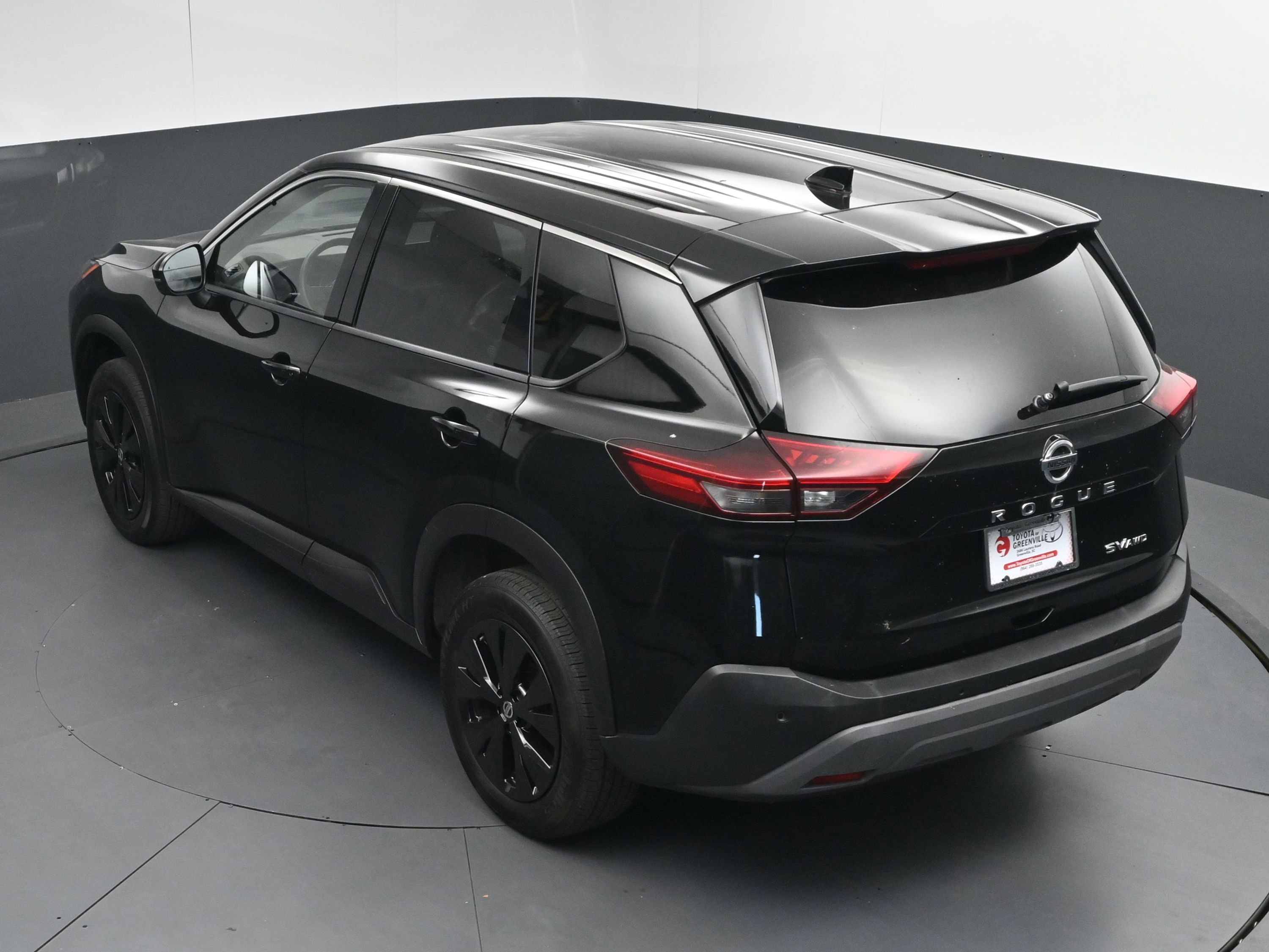 Used 2021 Nissan Rogue SV image 37