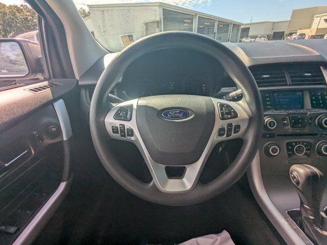 Used 2014 Ford Edge SE FWD image 17