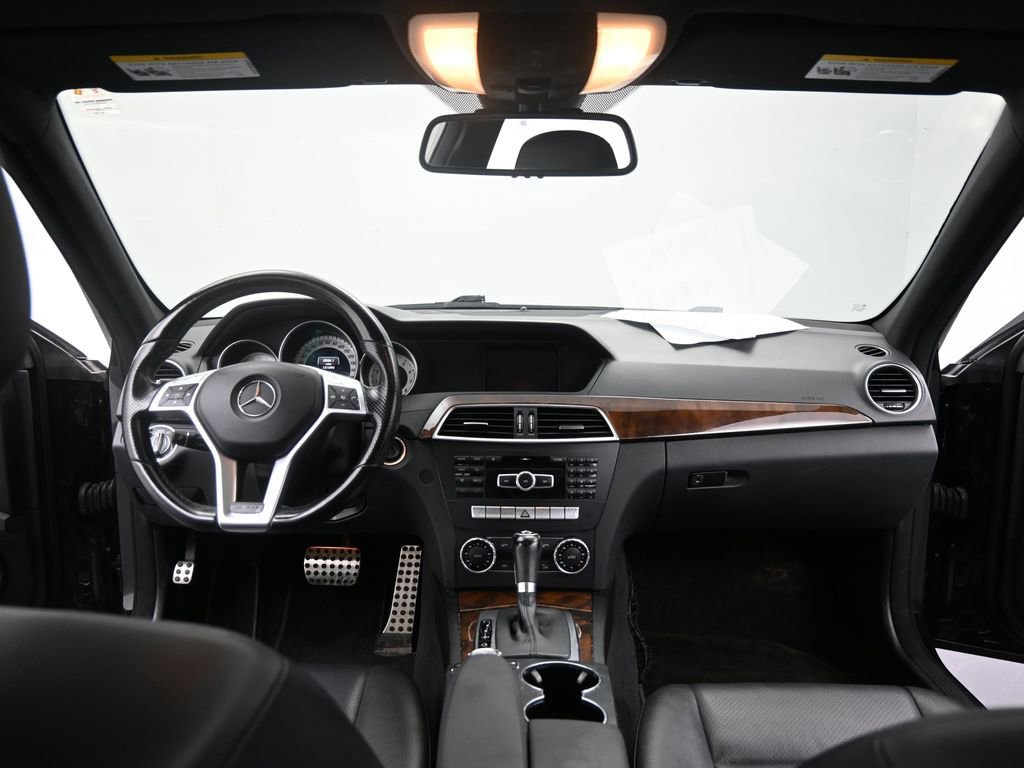 Used 2013 Mercedes-Benz C 300 4MATIC Sedan image 30