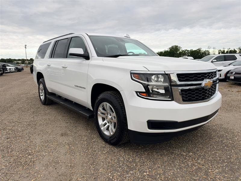 Used 2020 Chevrolet Suburban LT AWD/4WD image 3
