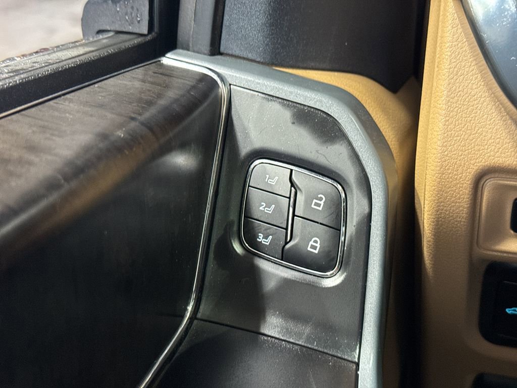 Used 2023 Ford F150 Lariat w/ Equipment Group 502A High image 34