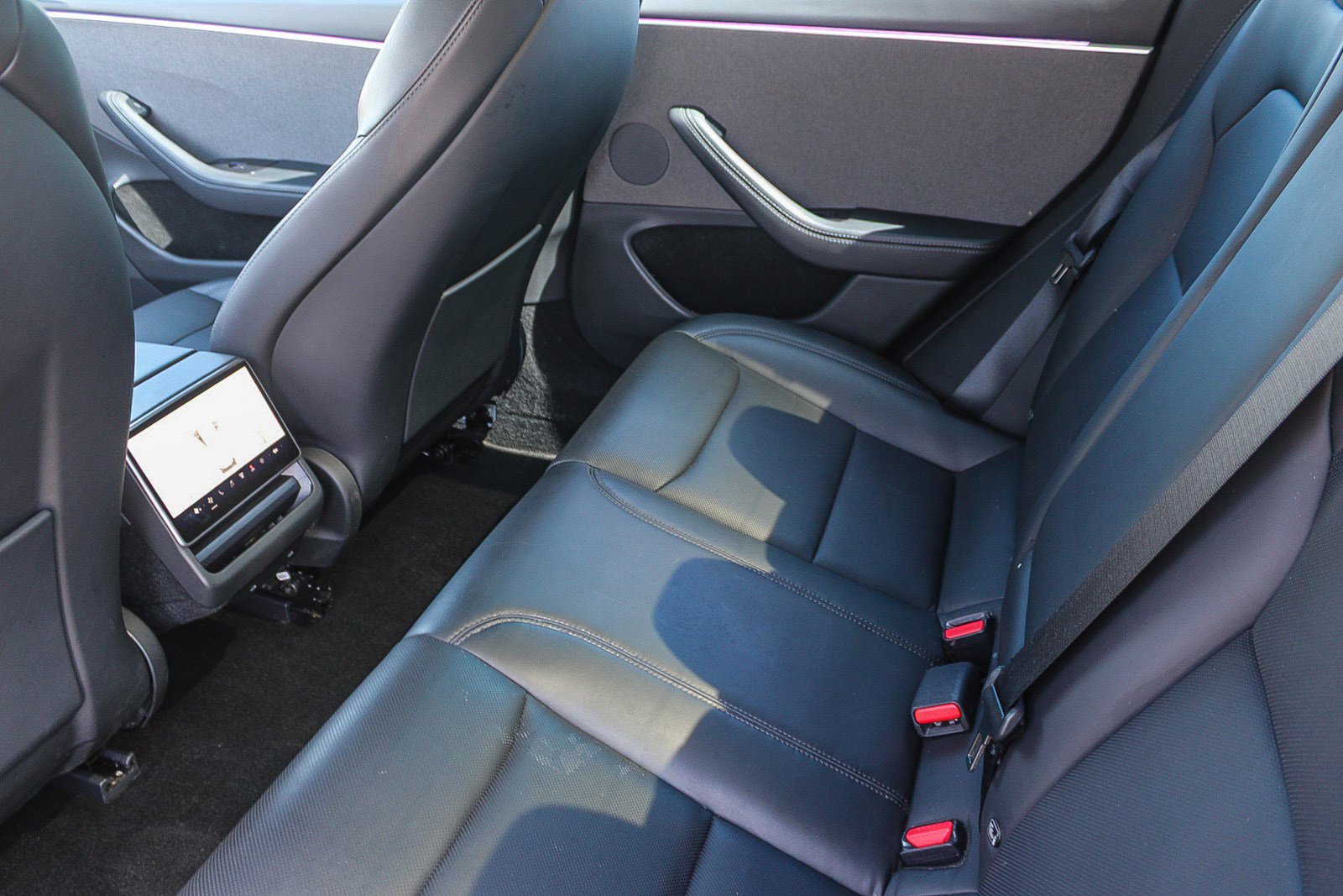 Used 2025 Tesla Model 3 Long Range image 19