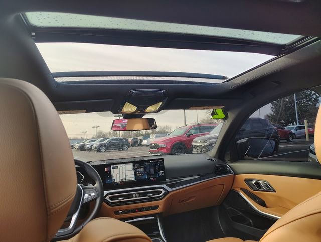 Used 2023 BMW 330i xDrive 330i xDrive w/ Premium Package image 5