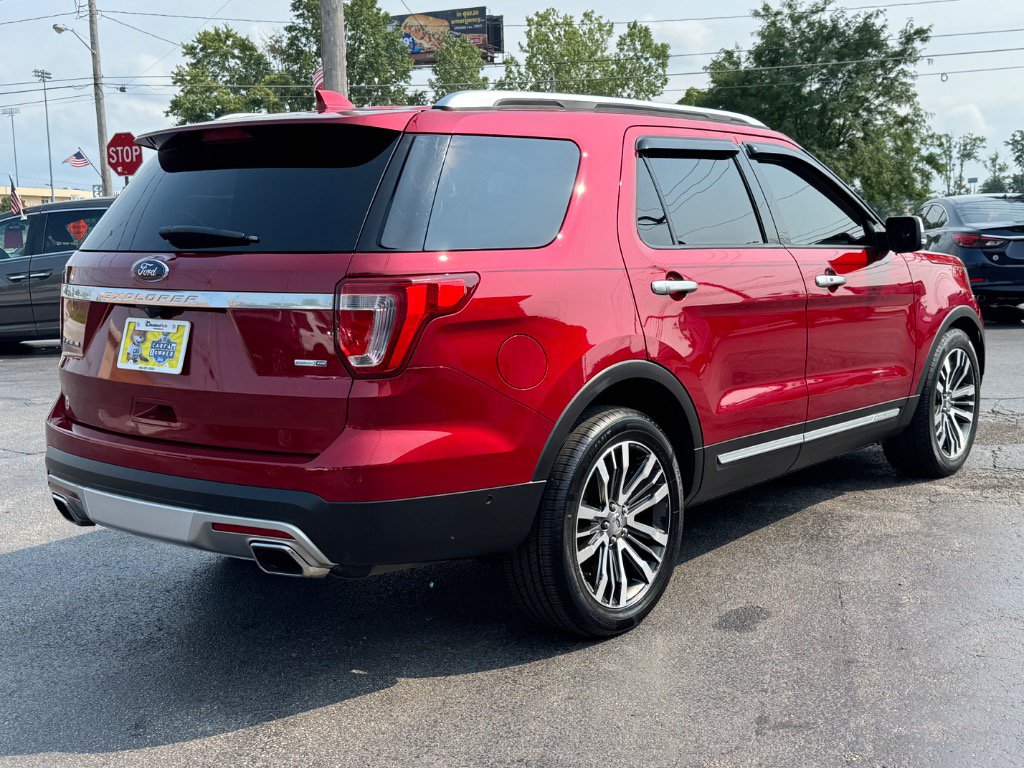 Used 2016 Ford Explorer Platinum AWD/4WD image 5