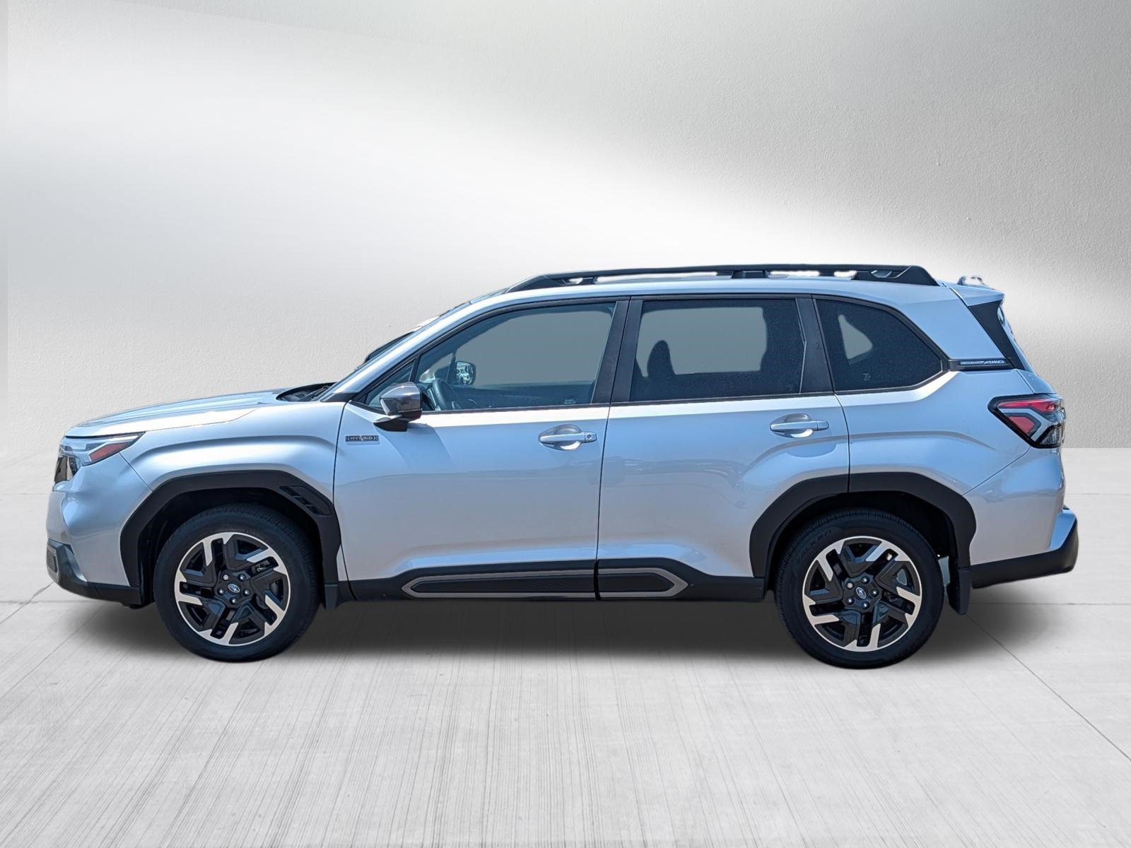 Used 2025 Subaru Forester Limited AWD/4WD image 4