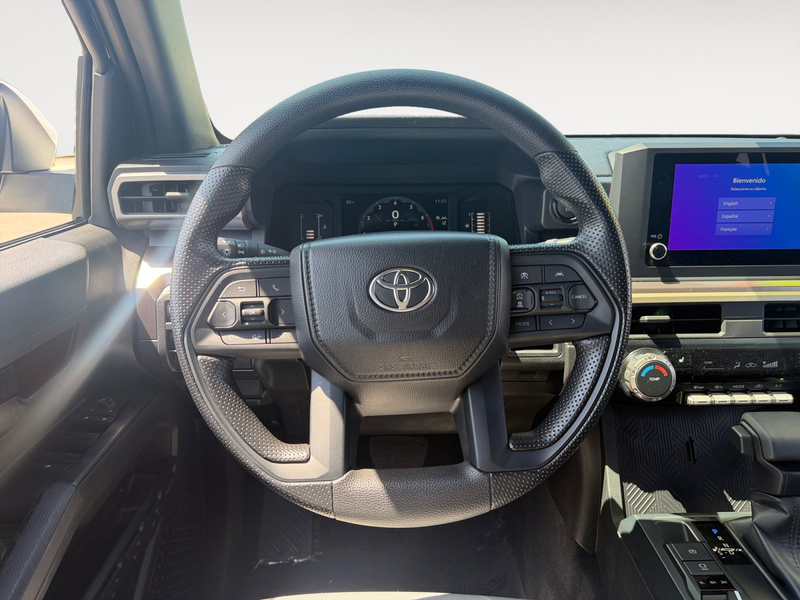 Certified 2025 Toyota Tacoma SR5 AWD/4WD image 12