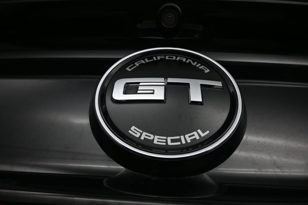 Used 2016 Ford Mustang GT Premium w/ Equipment Group 401A RWD image 41