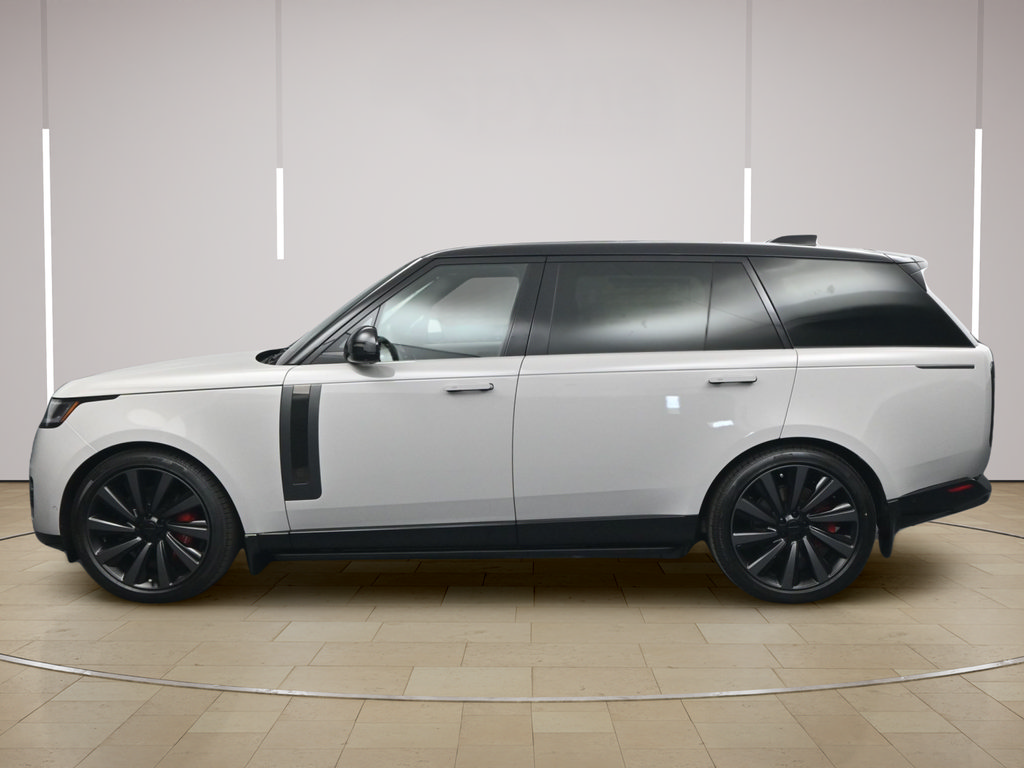 New 2026 Land Rover Range Rover SV AWD/4WD image 2