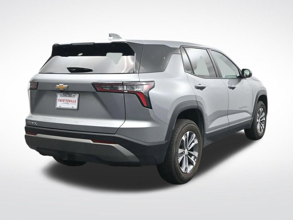 Used 2025 Chevrolet Equinox LT FWD image 9