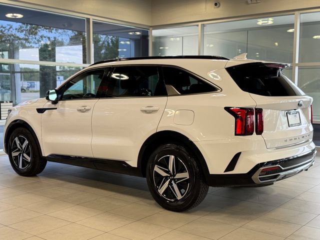 Used 2021 Kia Sorento S w/ Panoramic Sunroof Package FWD image 14