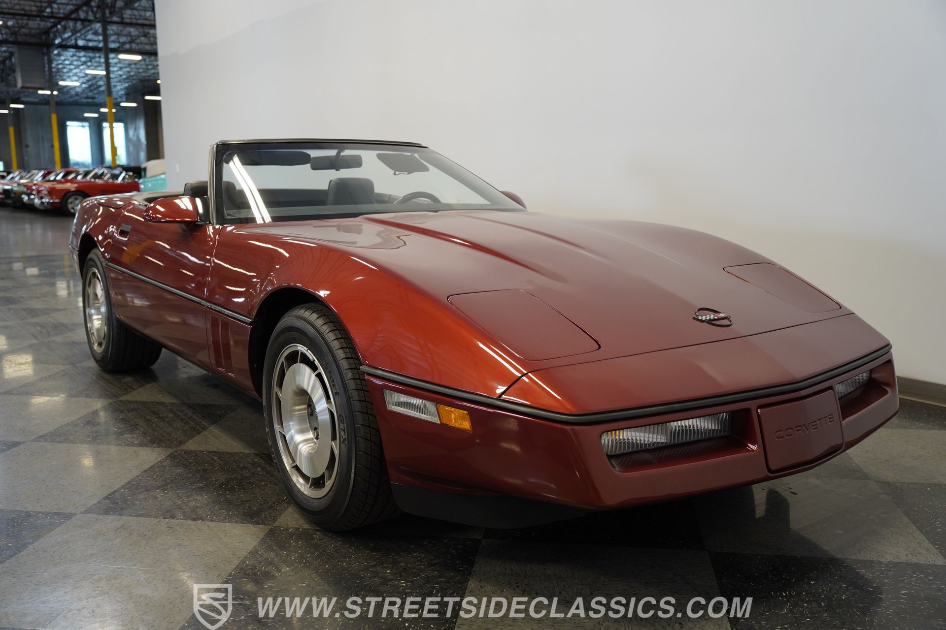 Used 1987 Chevrolet Corvette Convertible RWD image 17