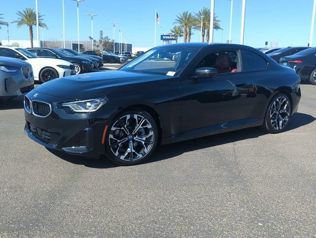 Used 2026 BMW 230i Coupe w/ Premium Package RWD image 2
