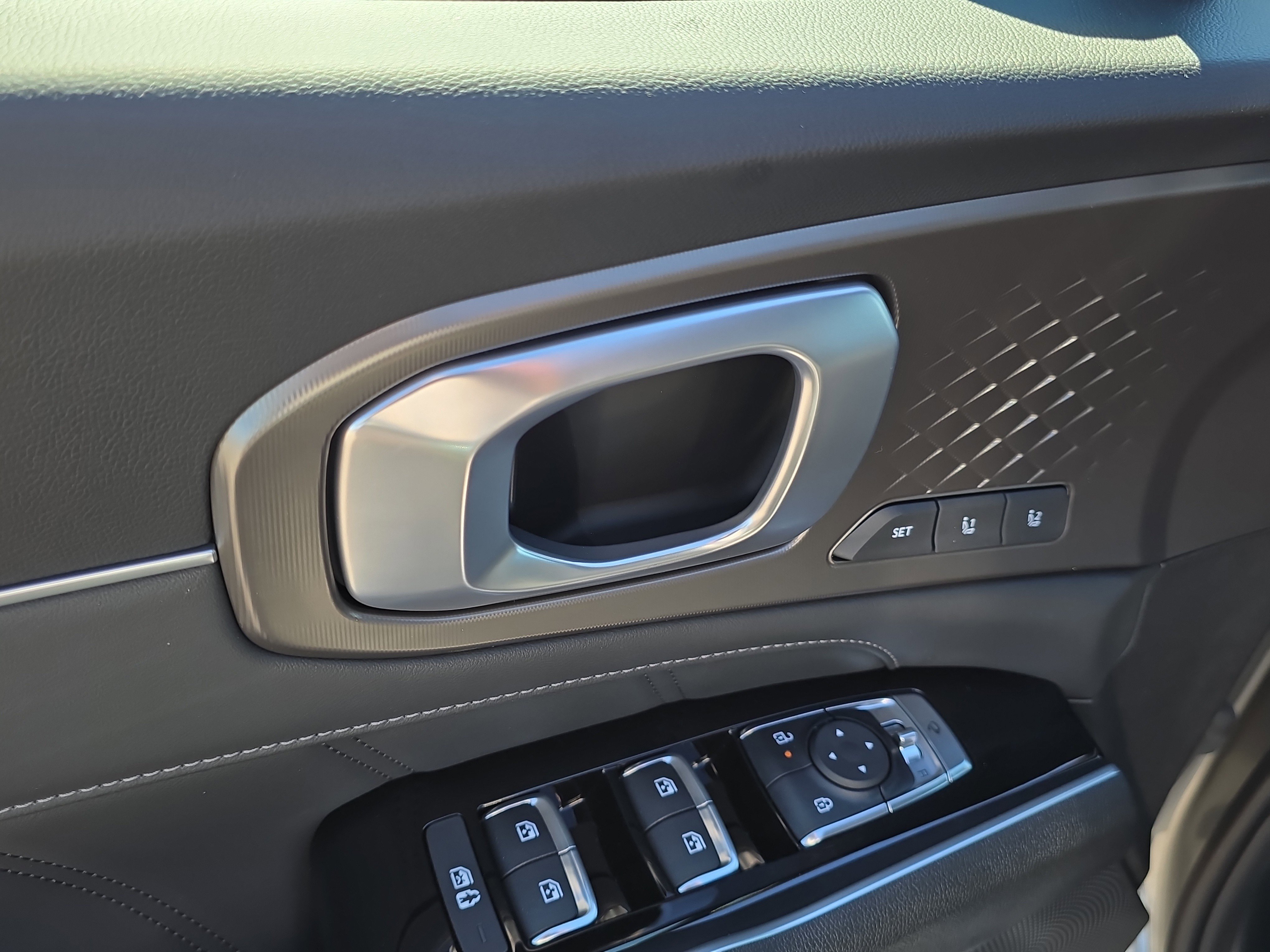 New 2026 Kia Sorento SX Prestige image 18