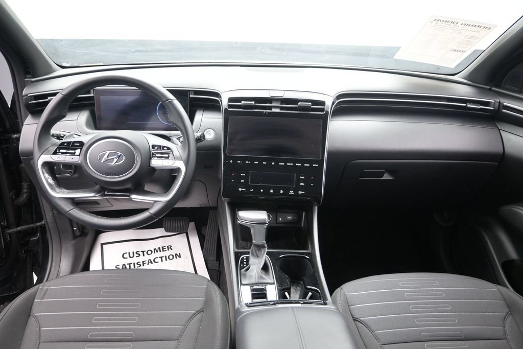 Used 2023 Hyundai Santa Cruz SEL Premium AWD/4WD image 16