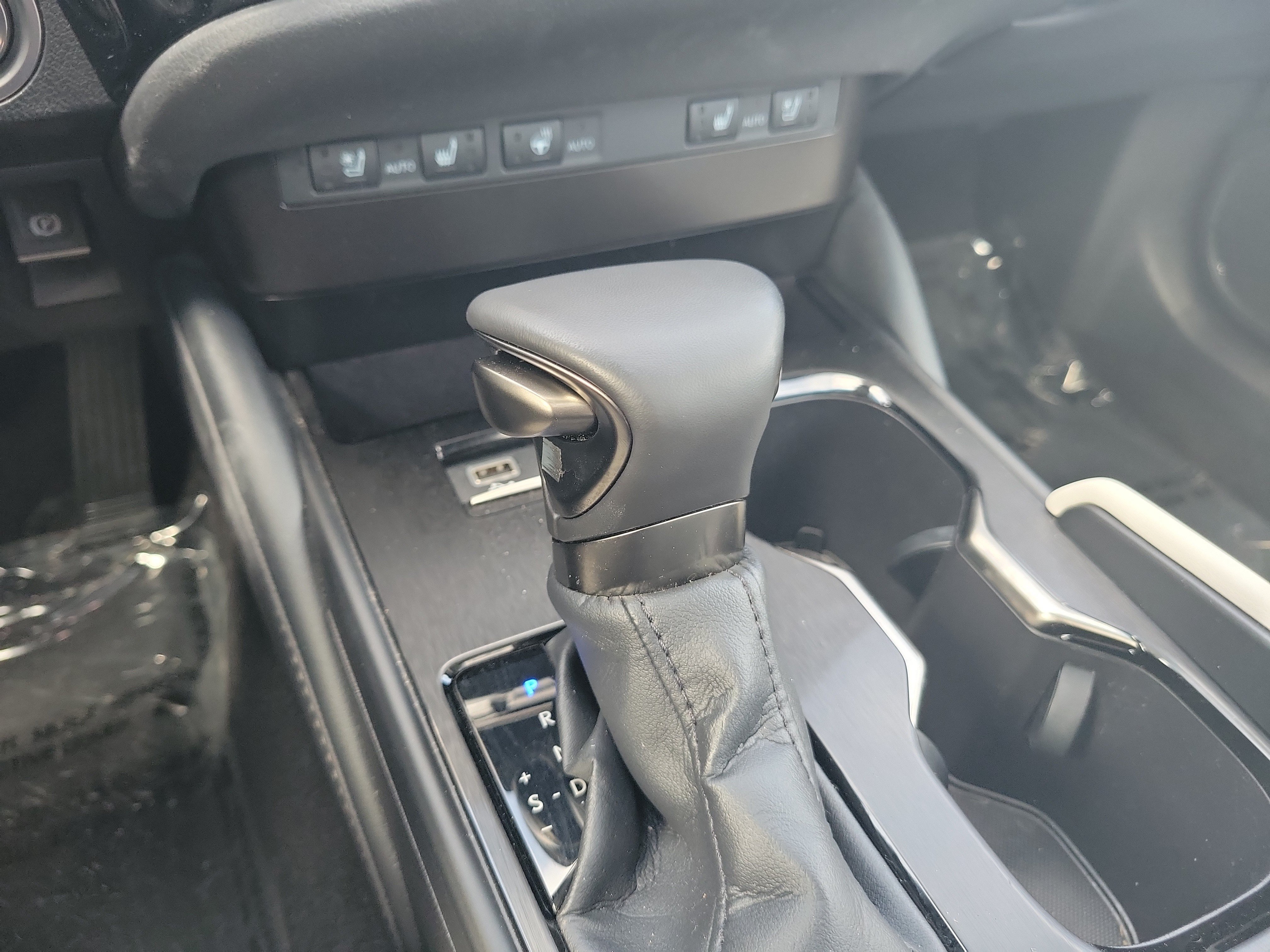 Certified 2023 Lexus ES 250 w/ Premium Package AWD/4WD image 28