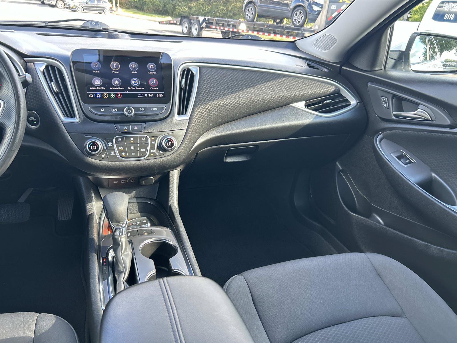 Used 2025 Chevrolet Malibu LT FWD image 19