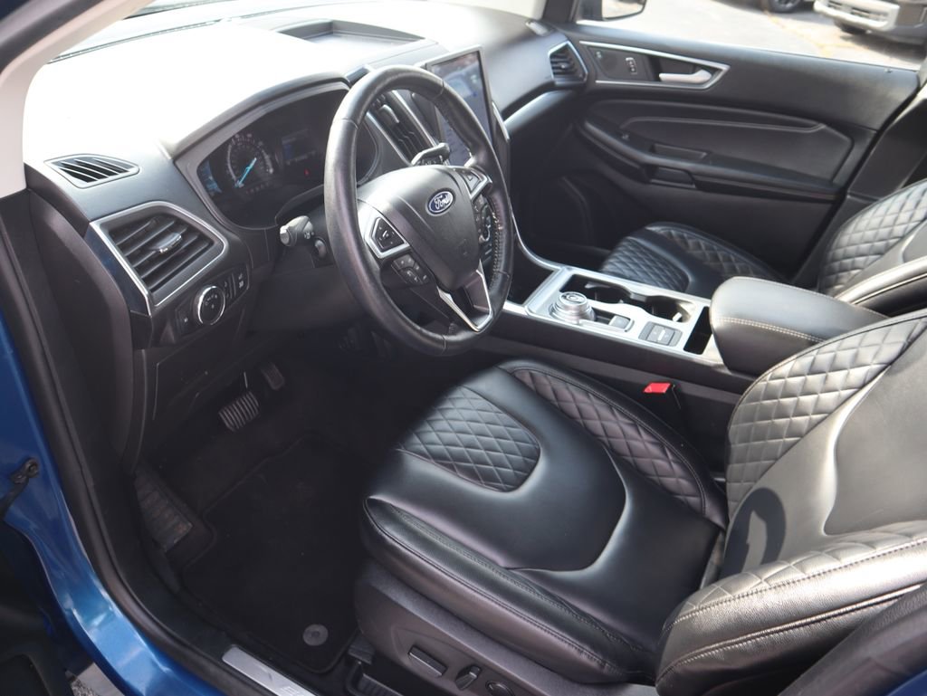 Used 2024 Ford Edge Titanium image 13