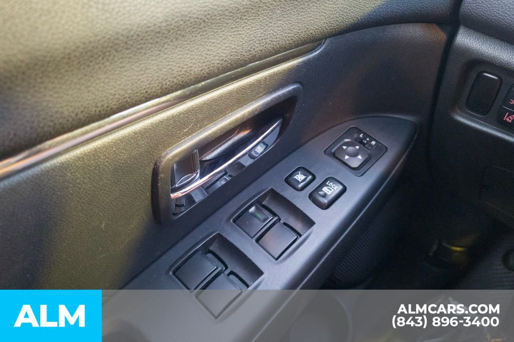 Used 2024 Mitsubishi Outlander Sport AWD image 32